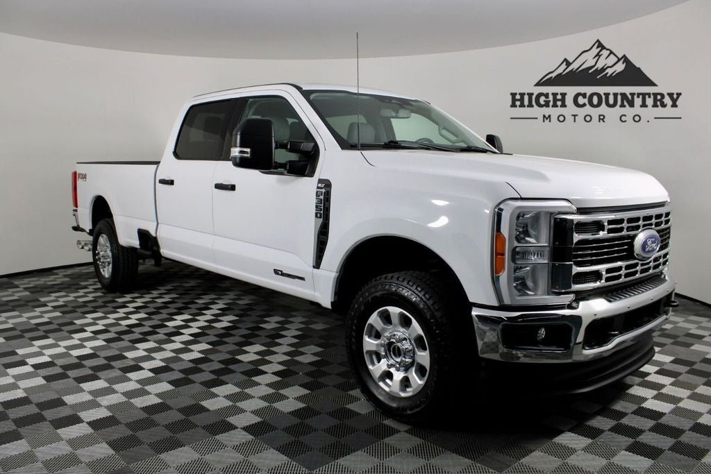 2023 Ford F-350SD XLT