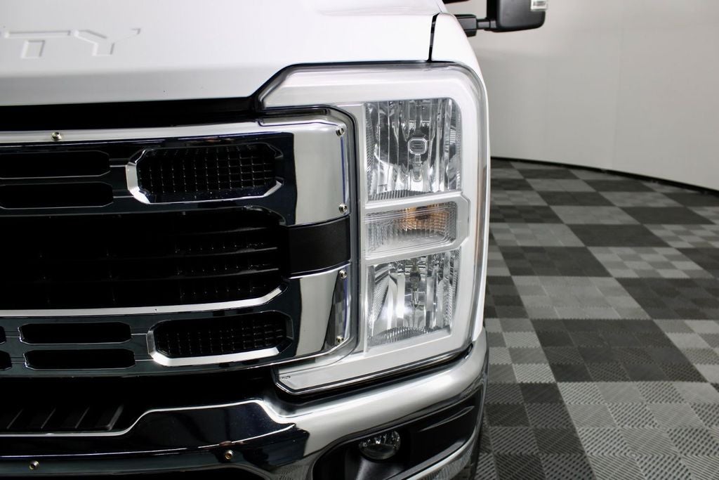 2023 Ford F-350SD XLT