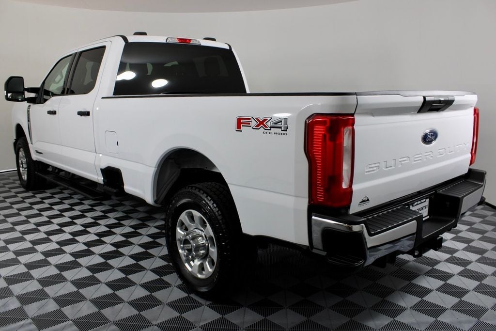 2024 Ford F-350SD XLT