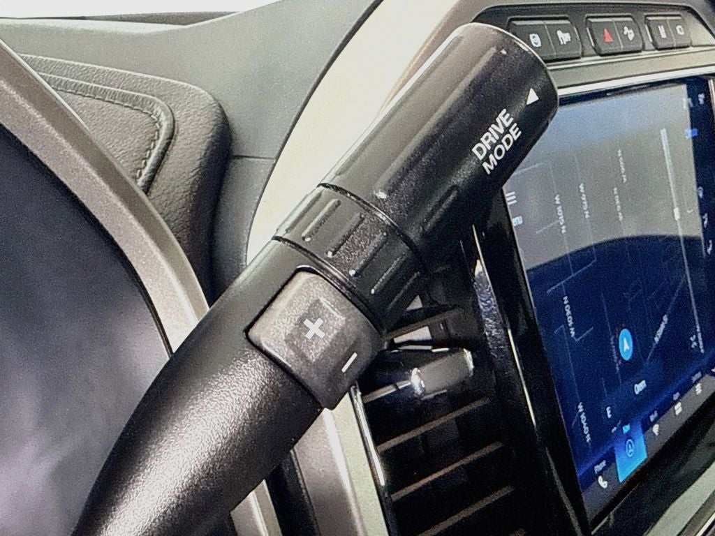 2022 Ford F-350SD Lariat