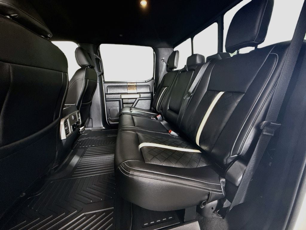 2022 Ford F-350SD Lariat