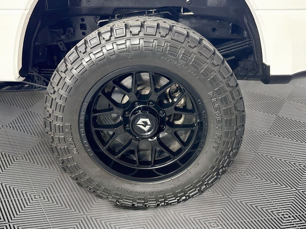 2022 Ford F-350SD Lariat