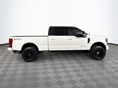 2022 Ford F-350SD Lariat