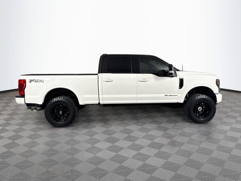 2022 Ford F-350SD Lariat