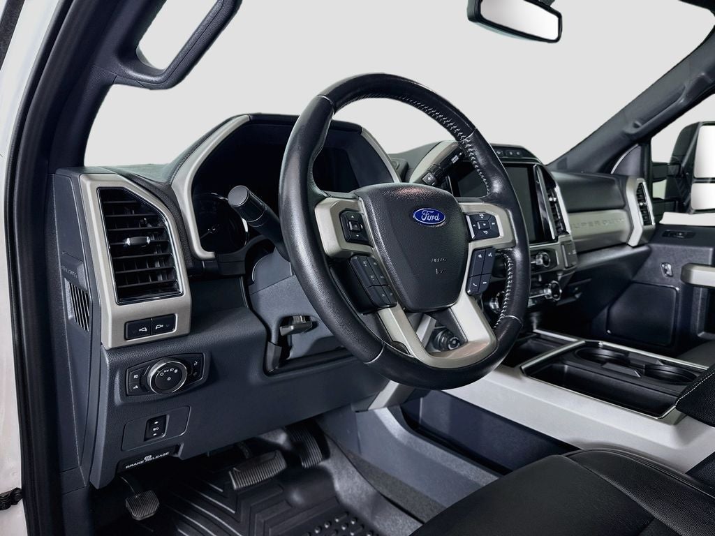 2022 Ford F-350SD Lariat