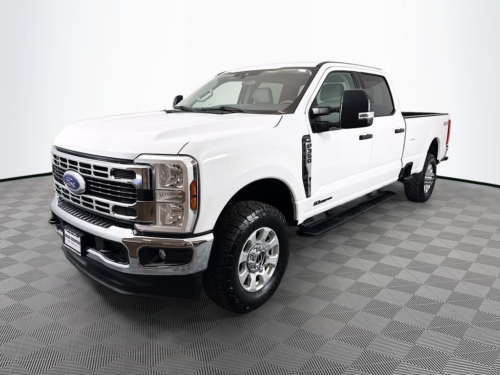 2024 Ford F-350SD XLT