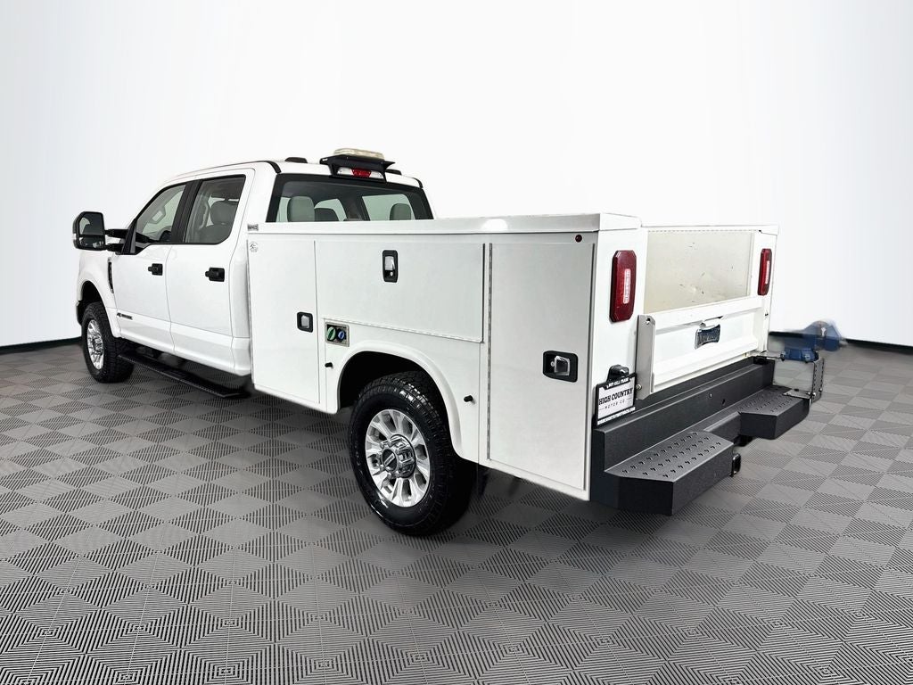 2022 Ford F-350SD XL