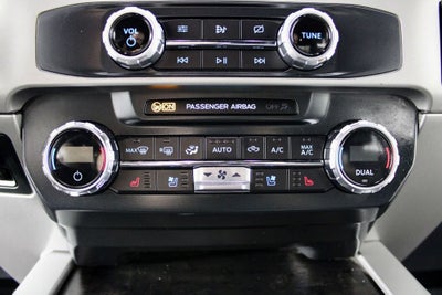 2022 Ford F-350SD Lariat