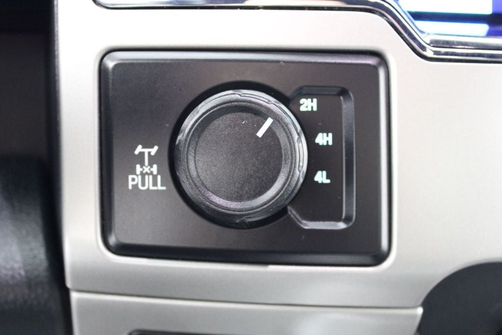 2022 Ford F-350SD Lariat