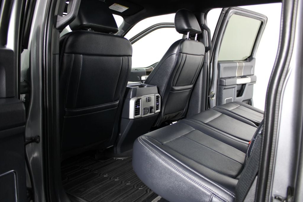 2022 Ford F-350SD Lariat