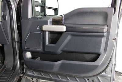 2022 Ford F-350SD Lariat