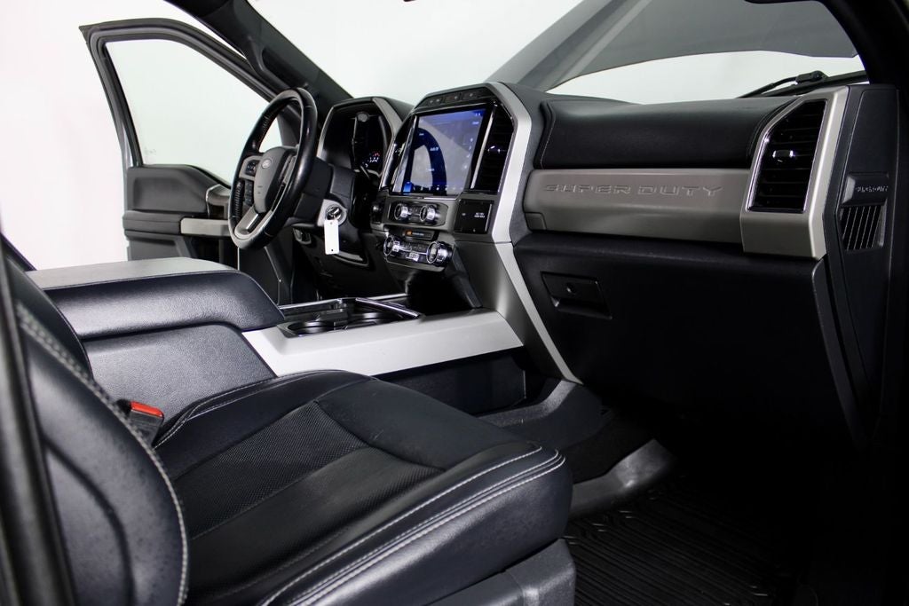 2022 Ford F-350SD Lariat