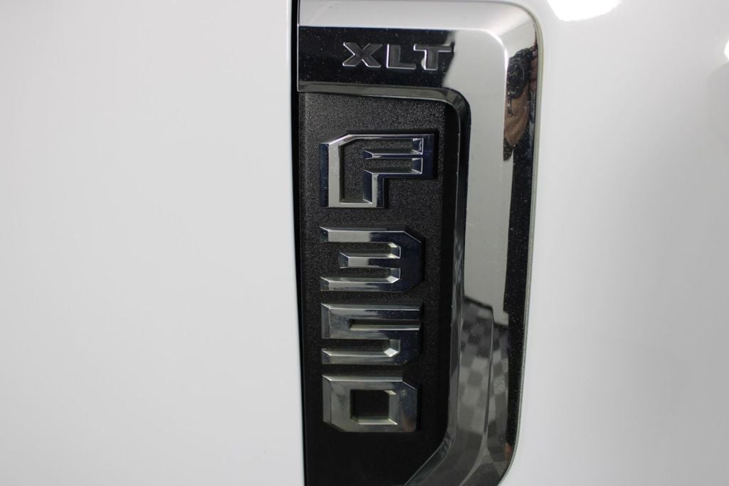 2022 Ford F-350SD XLT DRW