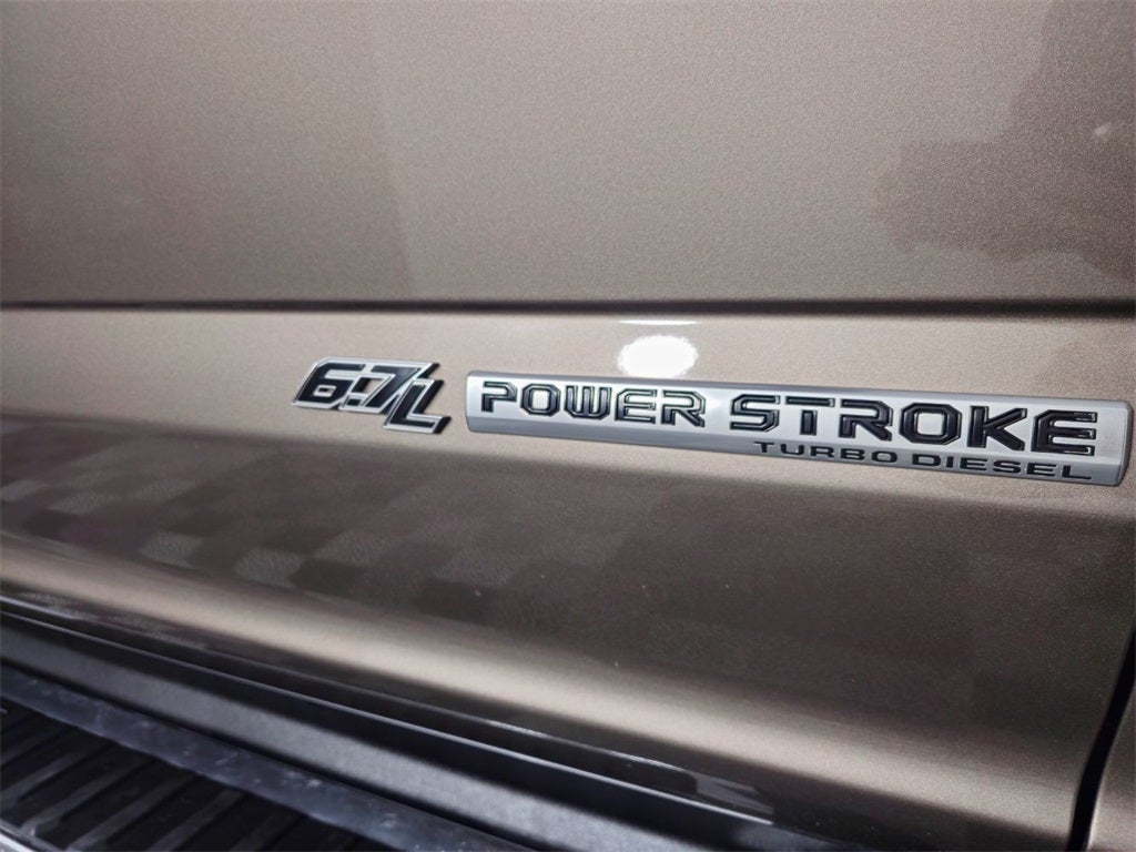 2022 Ford F-350SD Lariat DRW