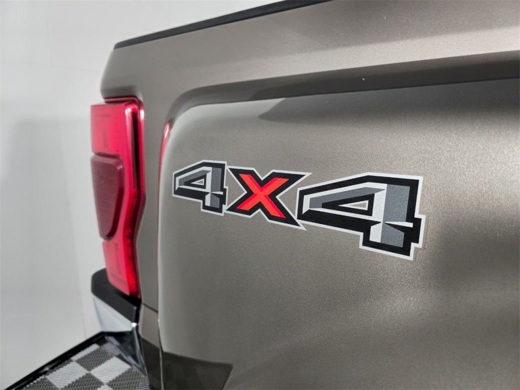 2022 Ford F-350SD Lariat DRW