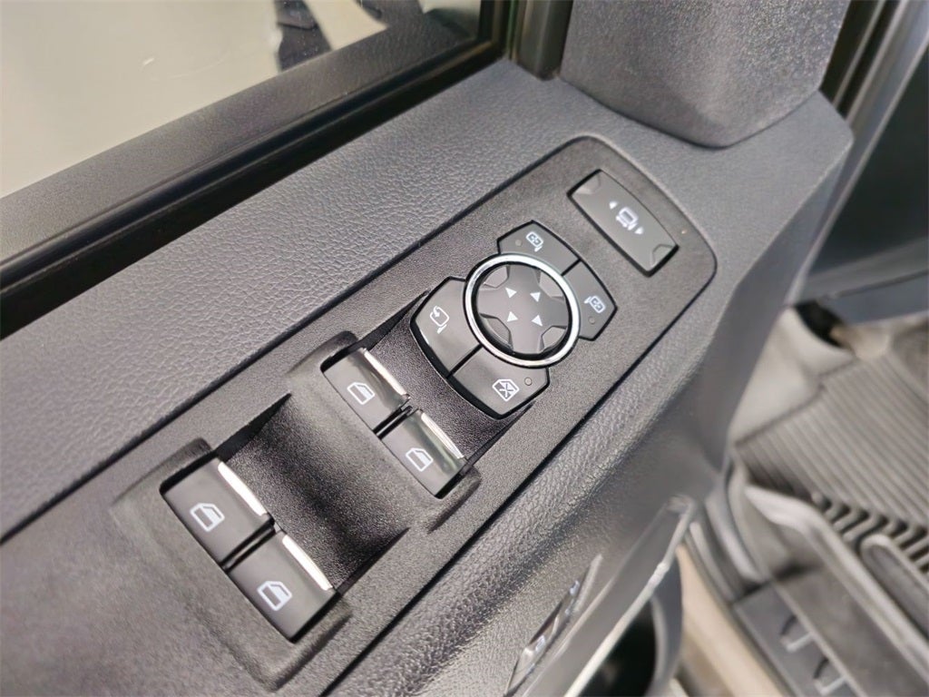 2022 Ford F-350SD Lariat DRW