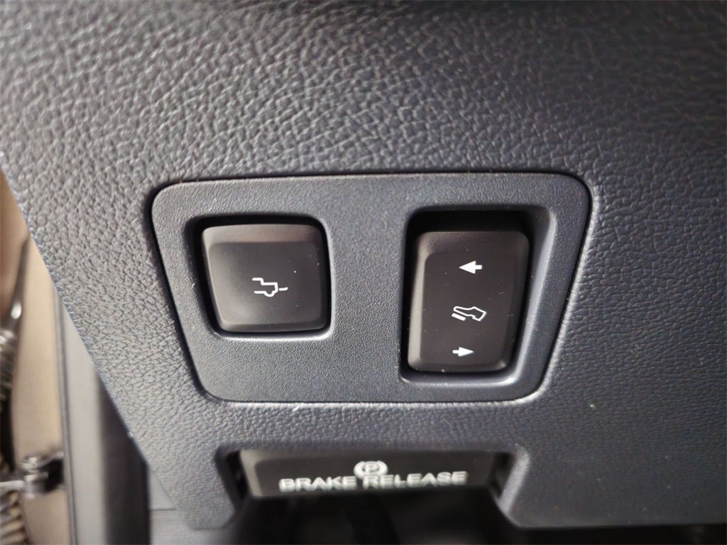 2022 Ford F-350SD Lariat DRW