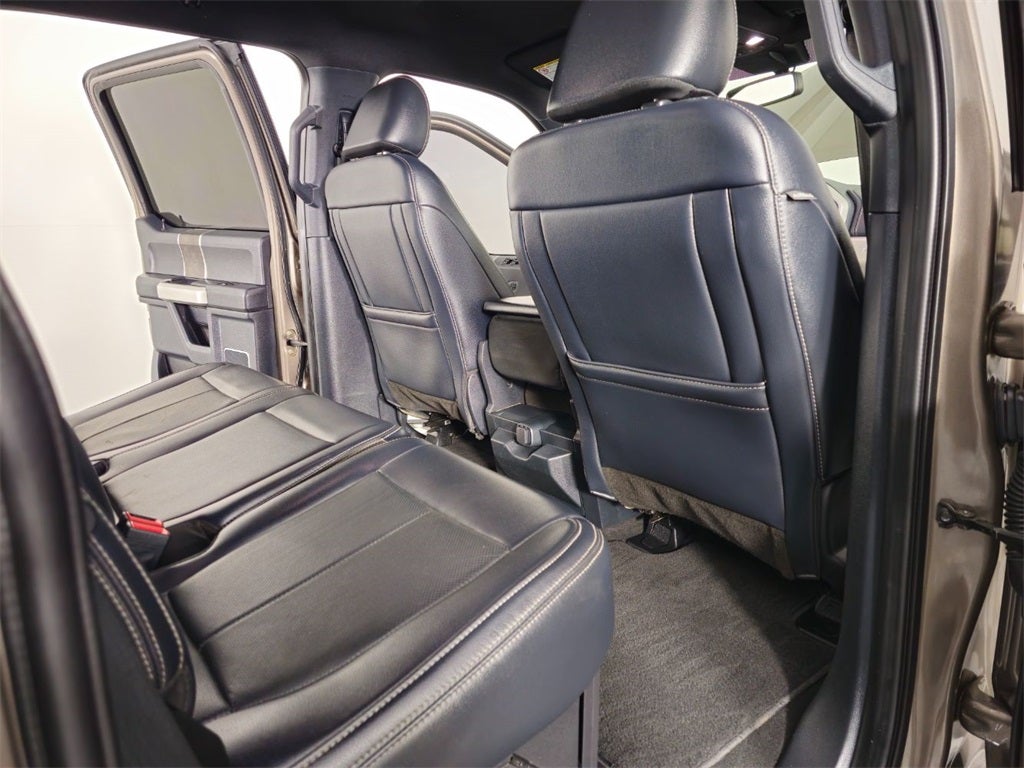 2022 Ford F-350SD Lariat DRW