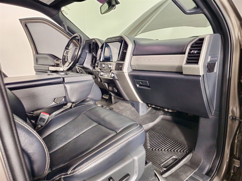 2022 Ford F-350SD Lariat DRW