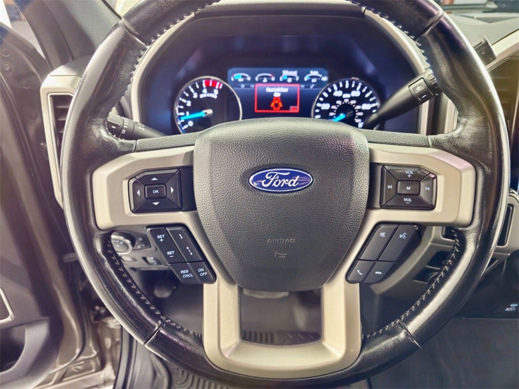 2022 Ford F-350SD Lariat DRW