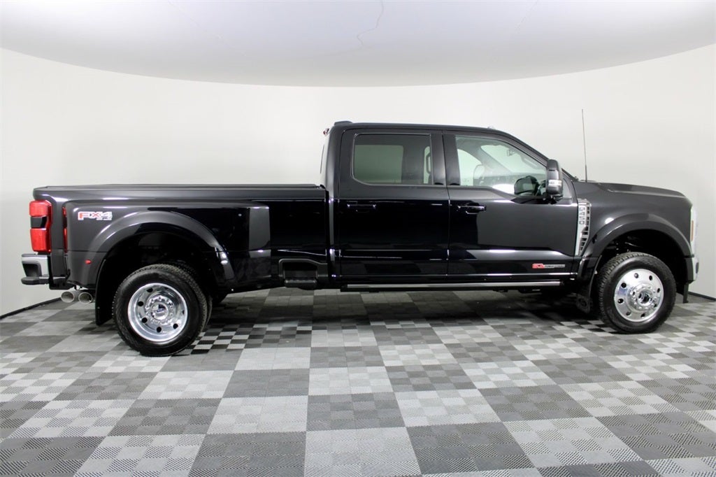 2025 Ford F-450SD Lariat DRW