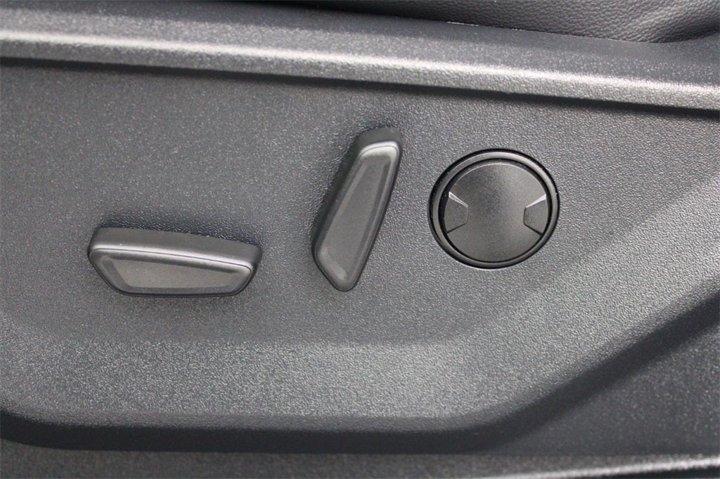 2025 Ford F-450SD Lariat DRW