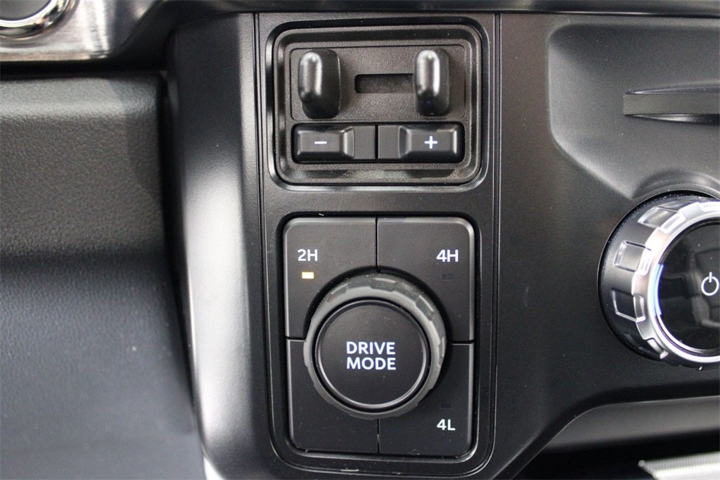 2025 Ford F-450SD Lariat DRW