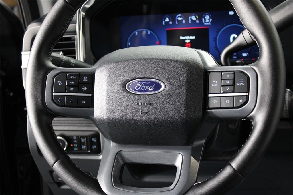 2025 Ford F-450SD Lariat DRW