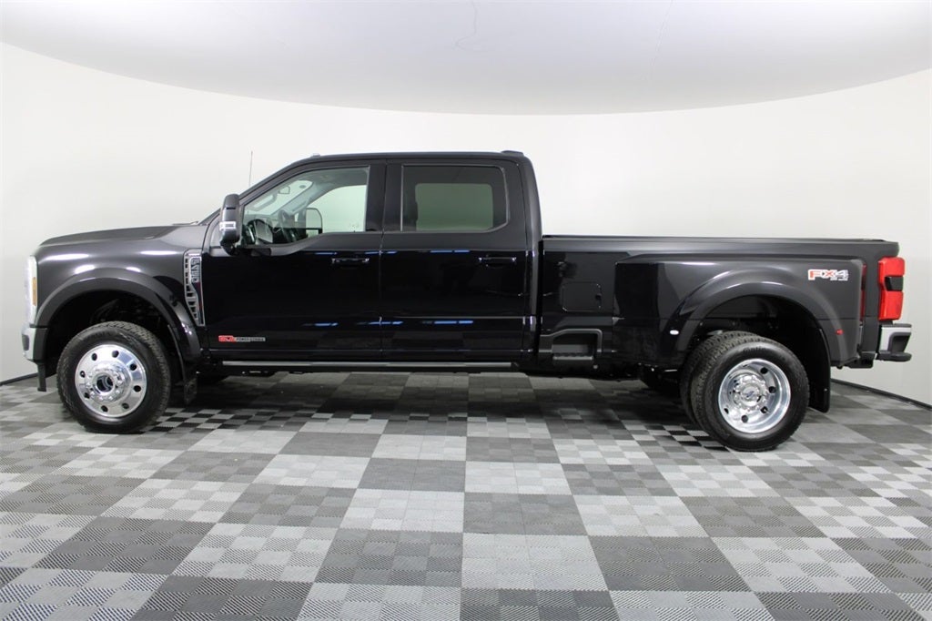 2025 Ford F-450SD Lariat DRW