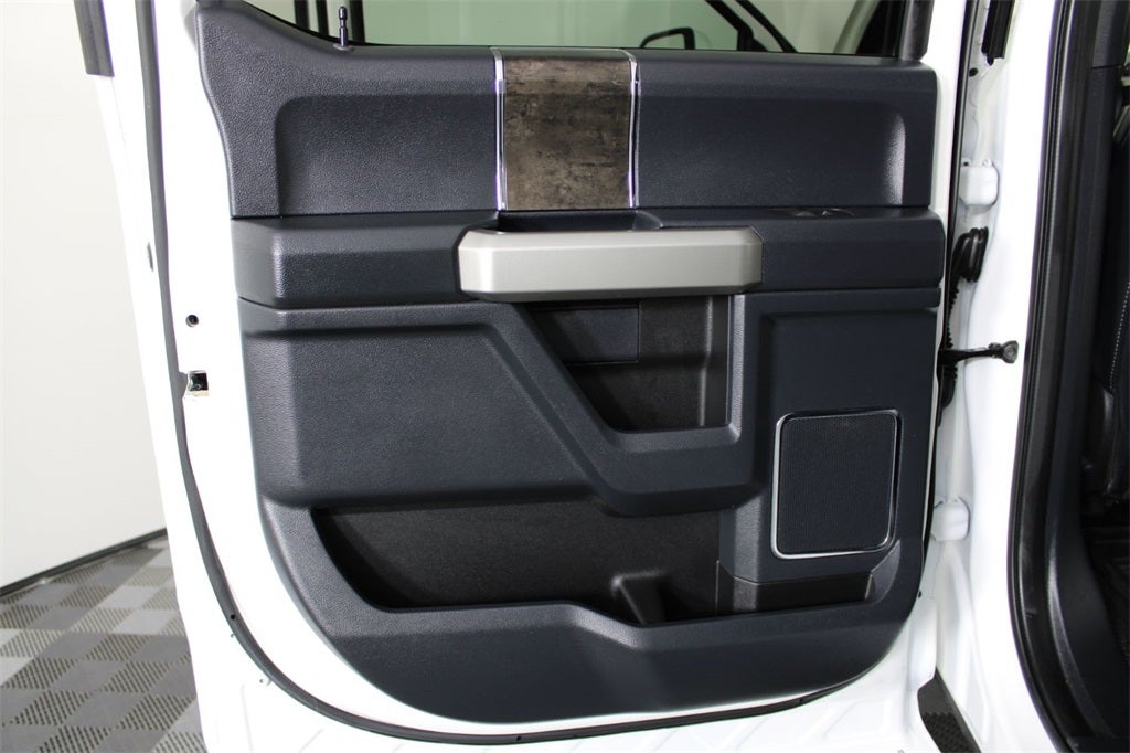 2022 Ford F-450SD Lariat DRW