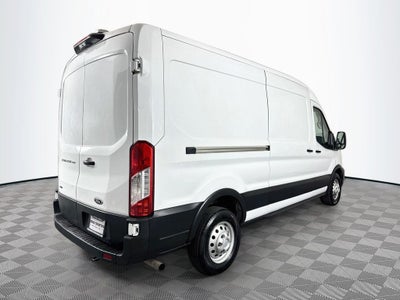 2022 Ford Transit-250 Base