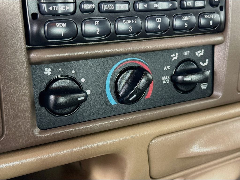 1999 Ford F-250SD Lariat