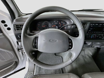 2002 Ford F-250SD XLT