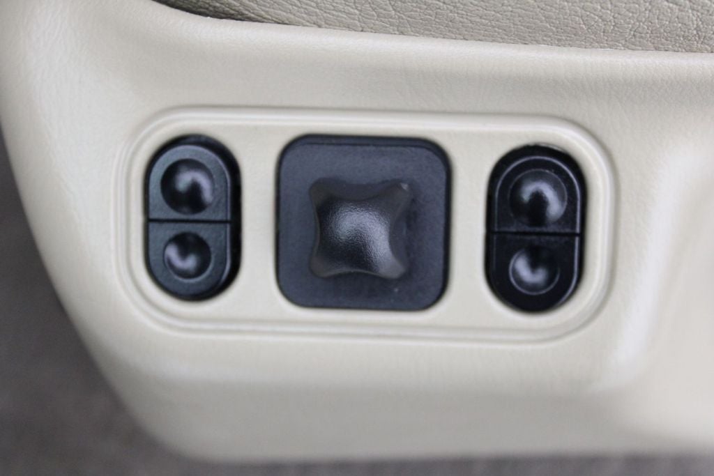 2000 Ford F-350SD Lariat