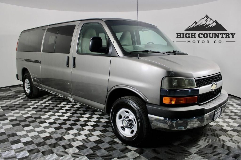 2010 Chevrolet Express 3500 LT Passenger