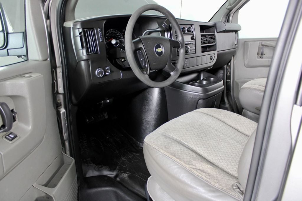 2010 Chevrolet Express 3500 LT Passenger
