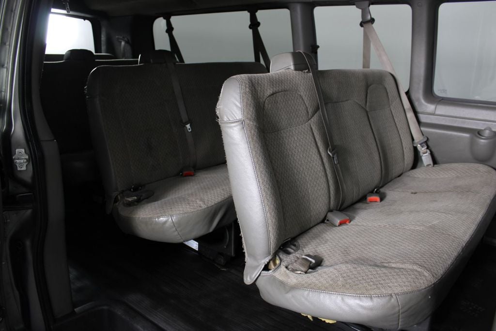 2010 Chevrolet Express 3500 LT Passenger