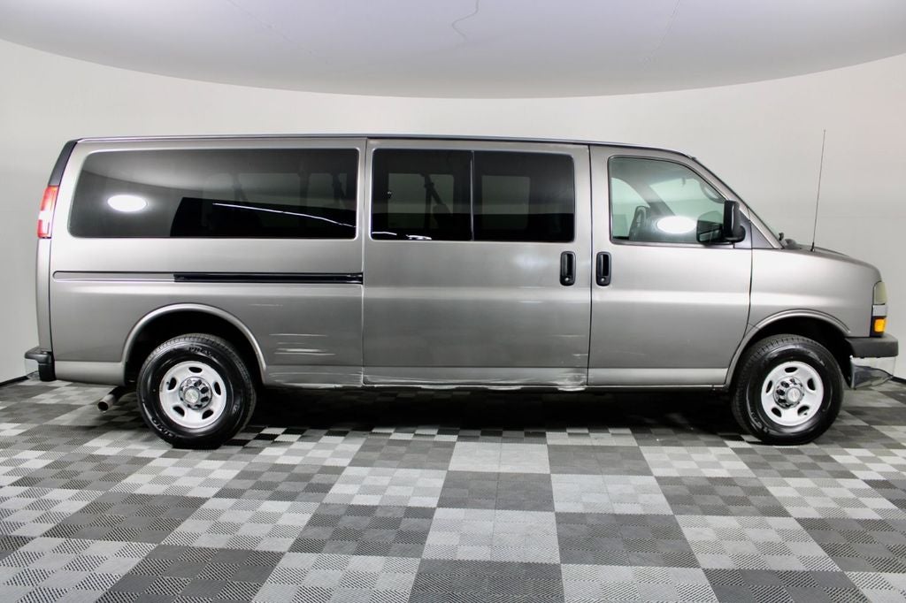2010 Chevrolet Express 3500 LT Passenger