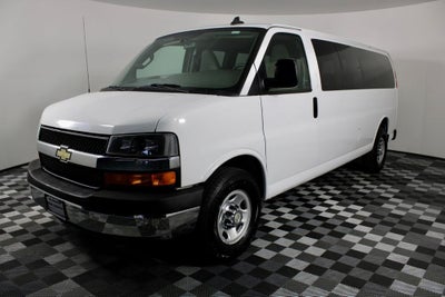 2016 Chevrolet Express 3500 LT Passenger