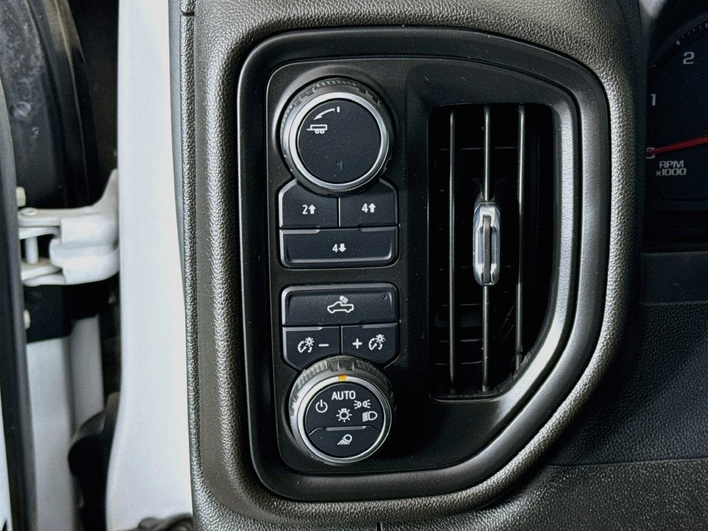2023 Chevrolet Silverado 3500HD Work Truck