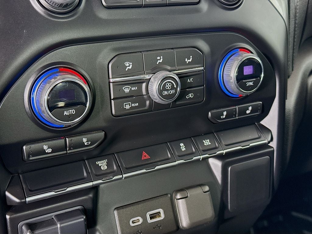 2023 Chevrolet Silverado 3500HD LT