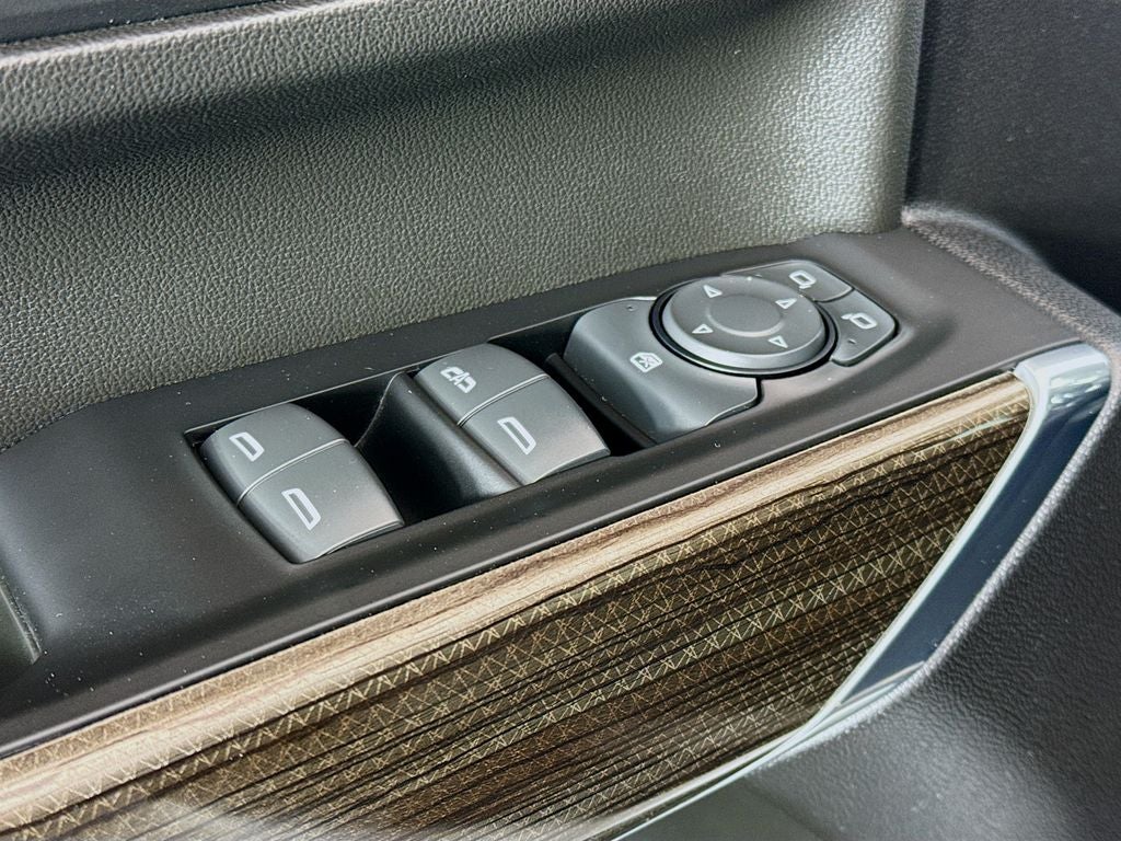 2023 Chevrolet Silverado 3500HD LT
