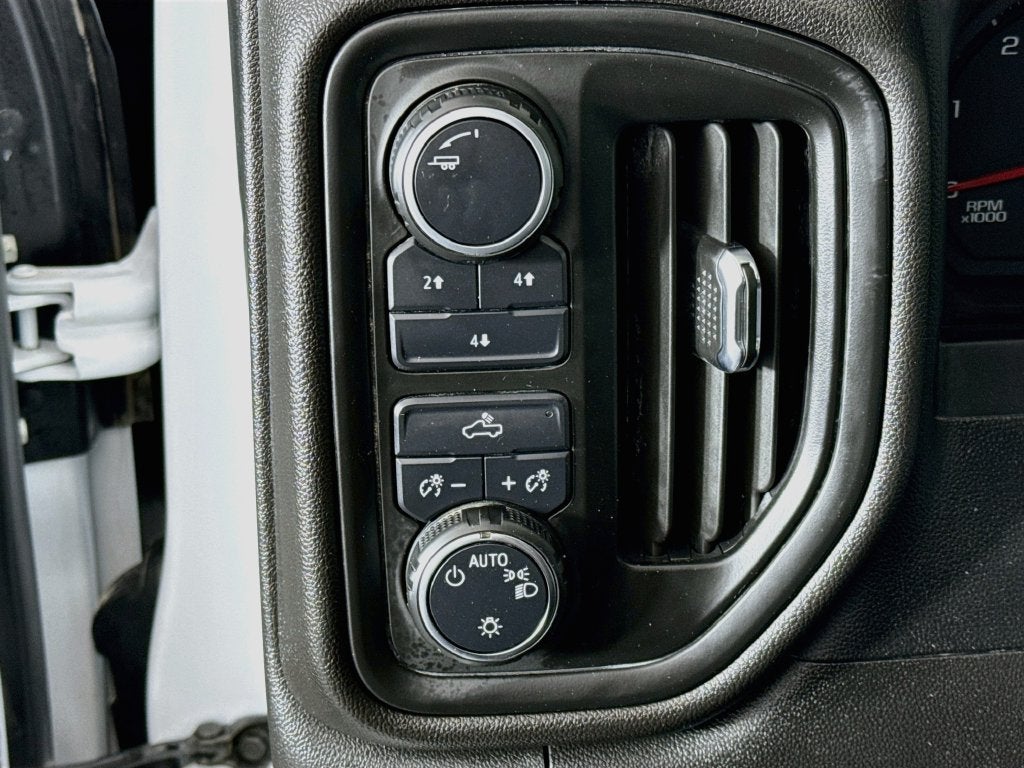 2025 Chevrolet Silverado 3500HD Work Truck