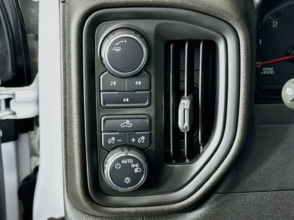 2024 Chevrolet Silverado 3500HD Work Truck