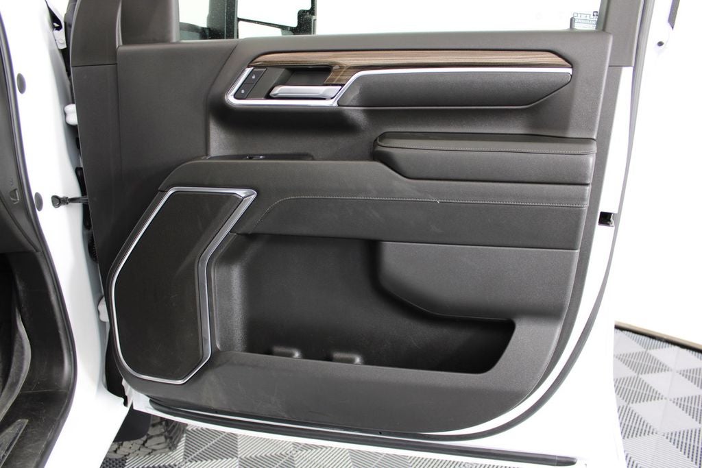 2024 Chevrolet Silverado 3500HD LT