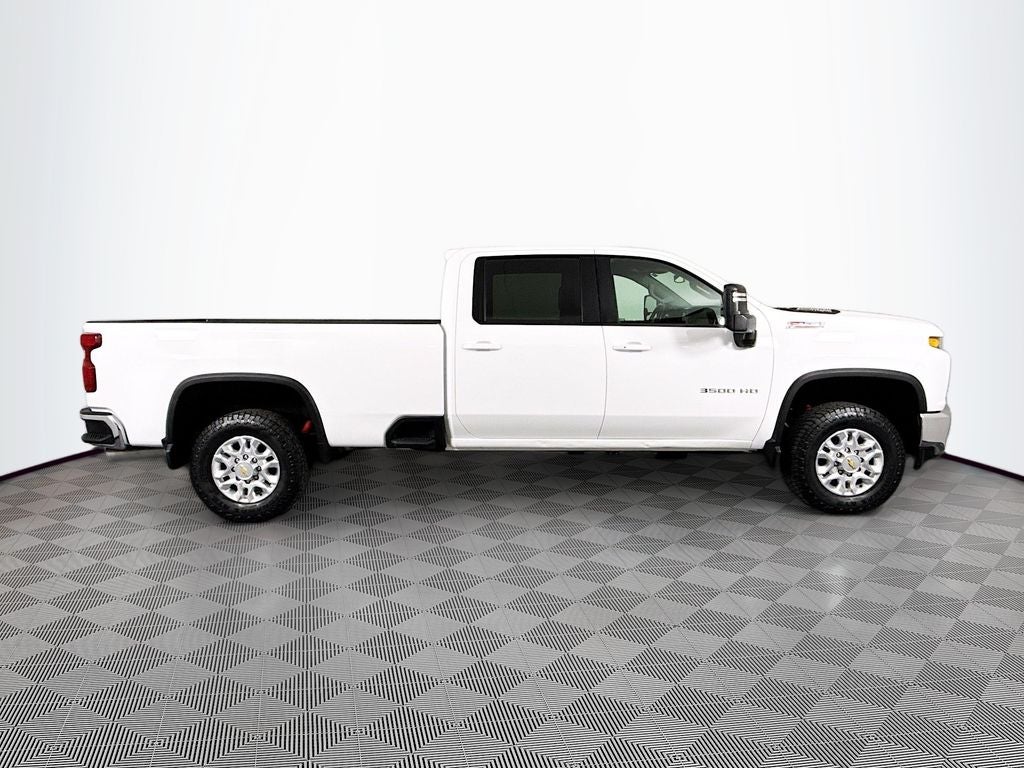 2023 Chevrolet Silverado 3500HD LT