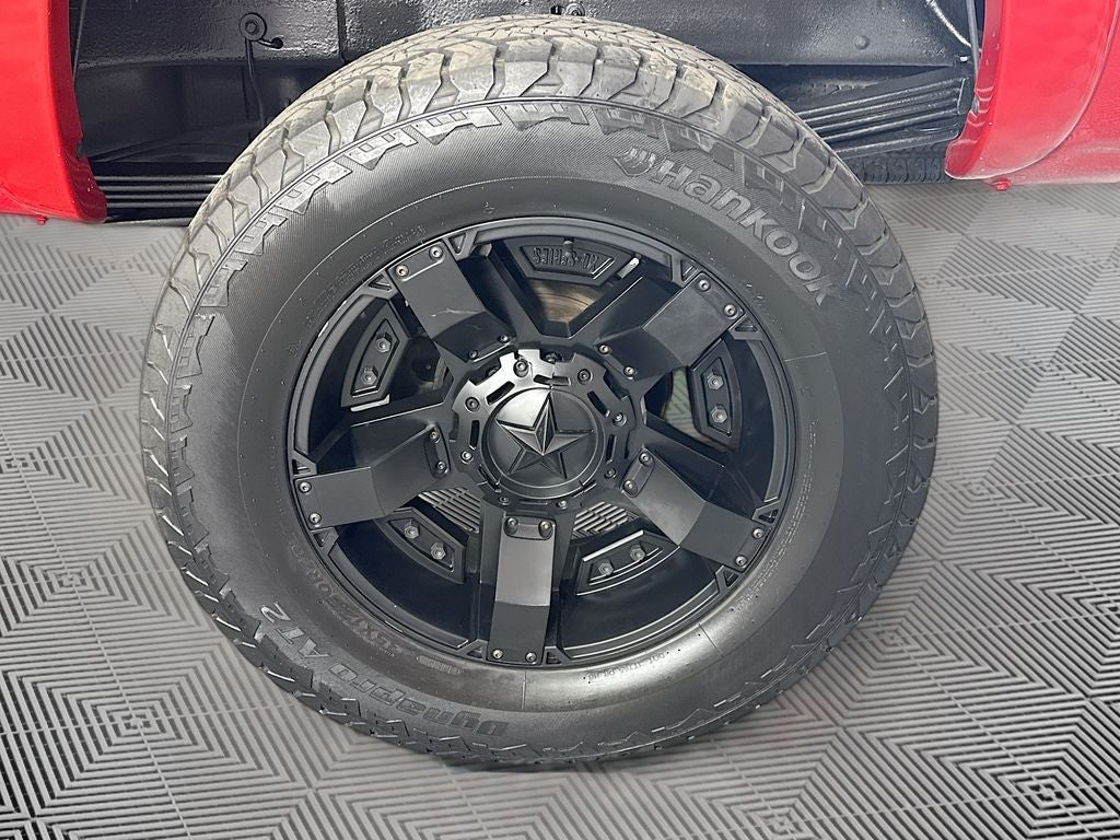 2004 Chevrolet Silverado 2500HD LS