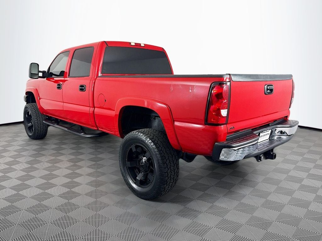 2004 Chevrolet Silverado 2500HD LS