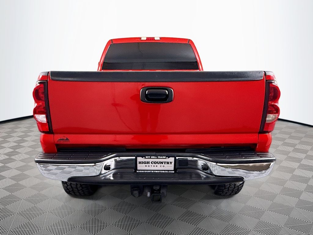 2004 Chevrolet Silverado 2500HD LS