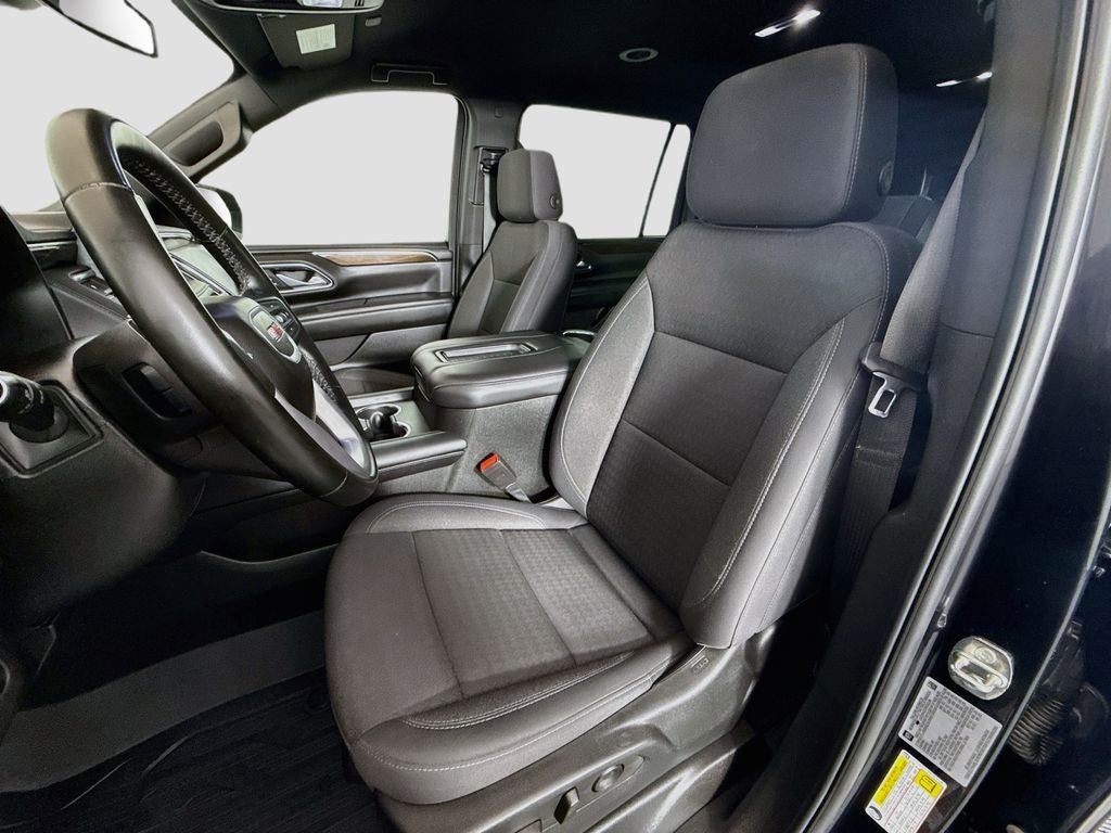 2024 GMC Yukon XL SLE
